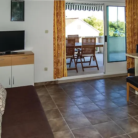 In With Kitchen *